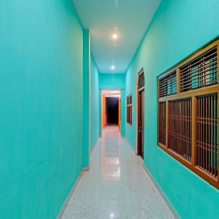 Hotel O Home Om Marriage Hall Ayodhya Exterior foto